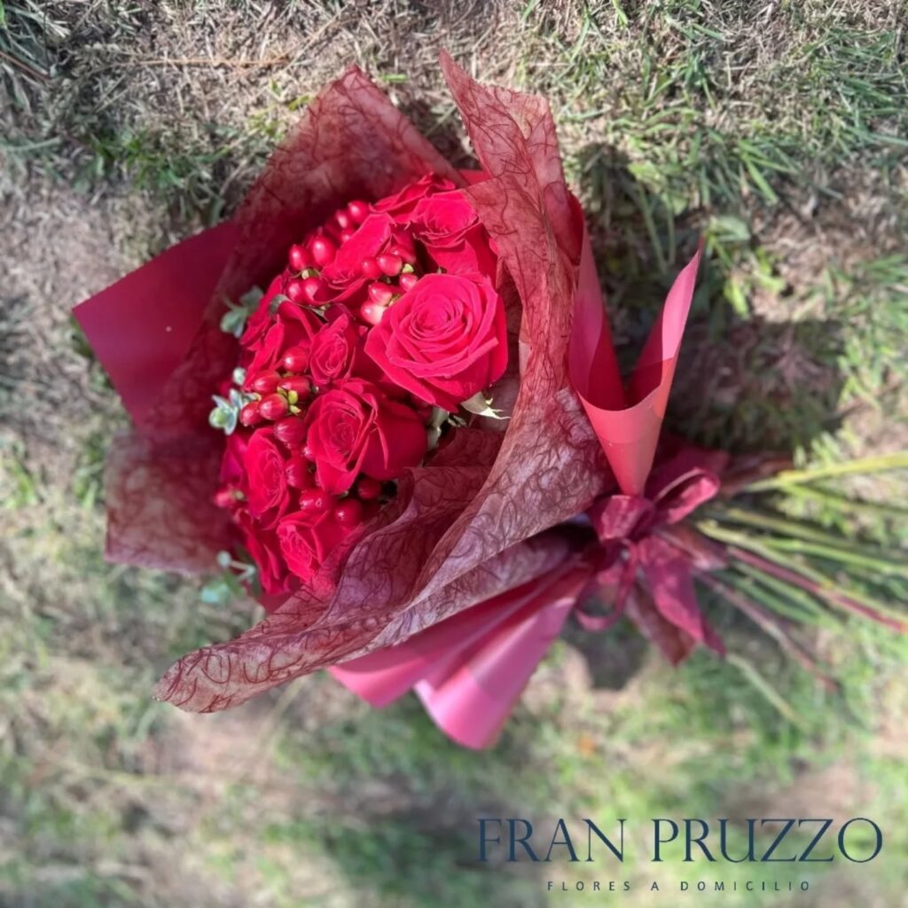 Instagram post from floreria_franpruzzo.cl. This post is in position 1.