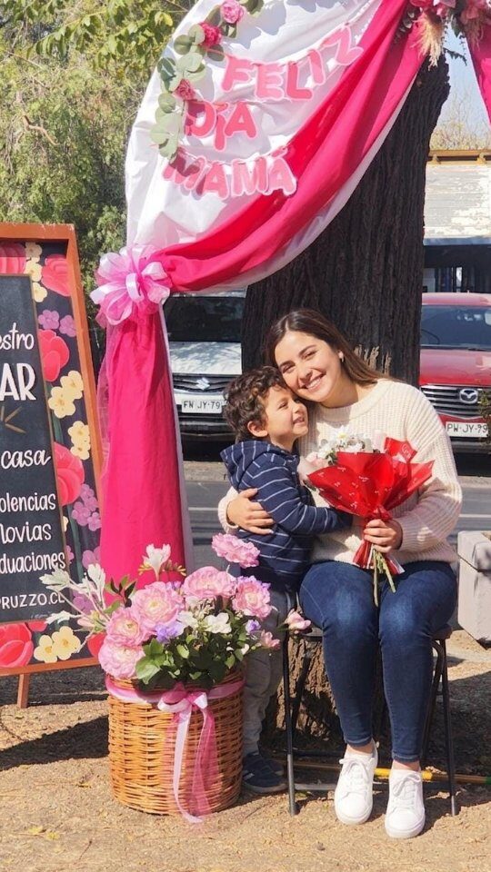 Instagram post from floreria_franpruzzo.cl. This post is in position 7.