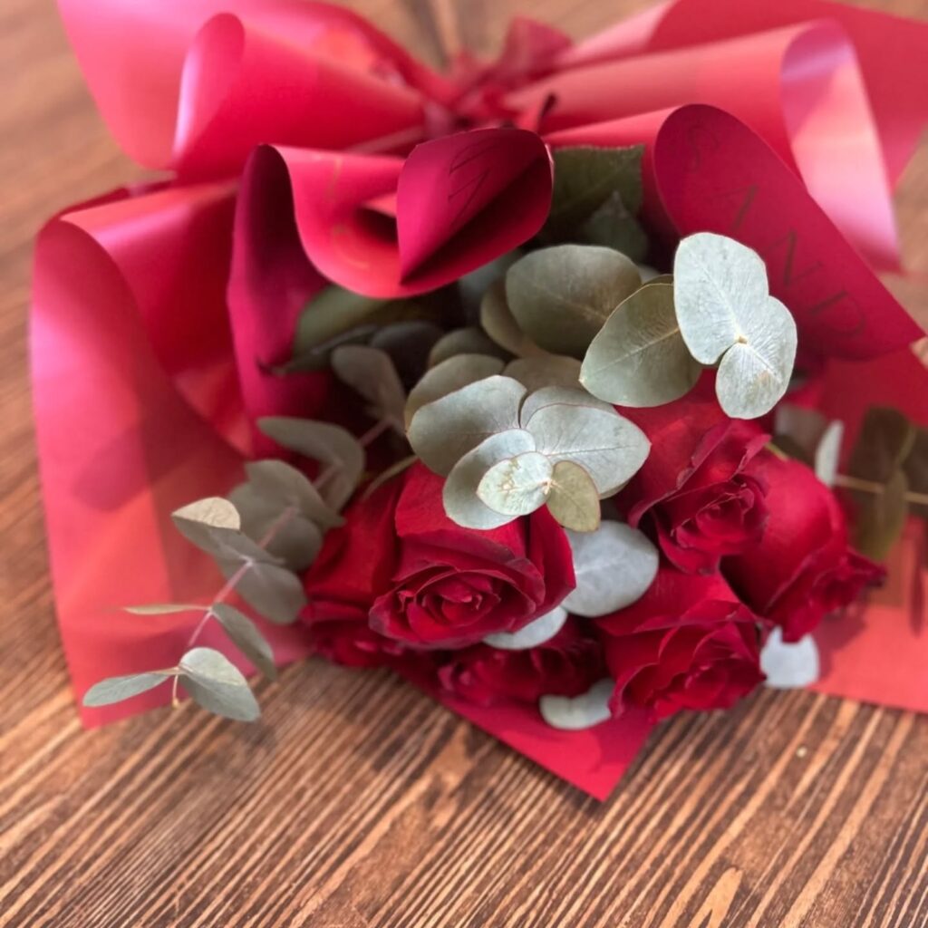 Instagram post from floreria_franpruzzo.cl. This post is in position 2.