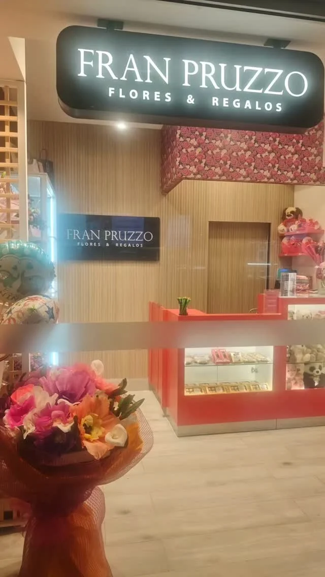 Instagram post from floreria_franpruzzo.cl. This post is in position 8.