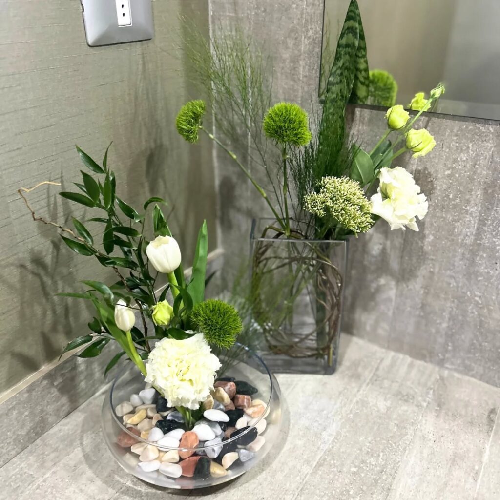 Instagram post from floreria_franpruzzo.cl. This post is in position 8.